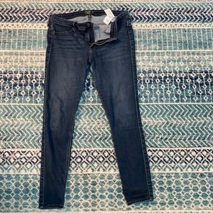 Abercrombie & Fitch Harper Low Rise Jean Legging